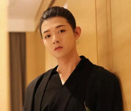 娱乐圈吃瓜的三个姐妹花,揭秘幕后故事与精彩瞬间  第2张