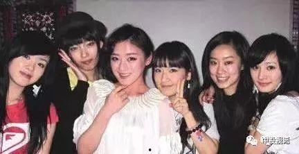 娱乐圈吃瓜的三个姐妹花,揭秘幕后故事与精彩瞬间  第3张