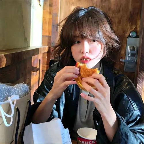 娱乐吃瓜酱的头像男,揭秘男星头像背后的故事 第3张 娱乐吃瓜酱的头像男,揭秘男星头像背后的故事 第3张